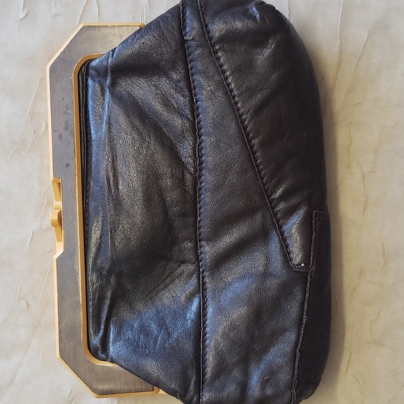 Vintage Genuine Leather Made in Hong Kong Beautiful Brown Women's Clutch. - Picture 6 of 11